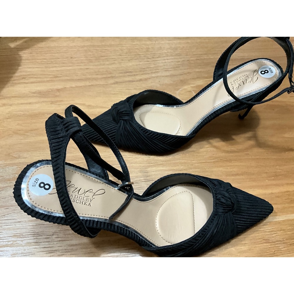 Jewel Badgley Mischka Black Pleated Pointed Toe Ankle Strap Pumps Heels 8